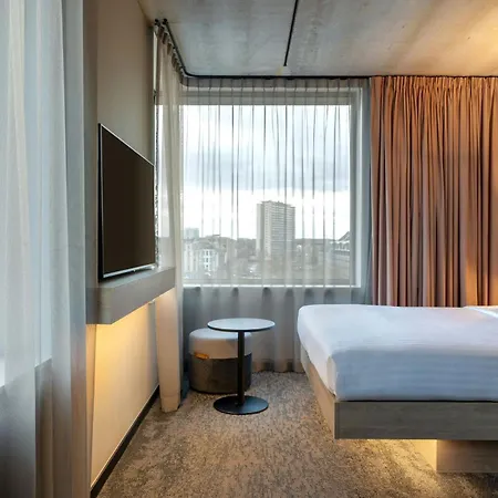 Moxy Antwerp Hotel Exterior photo