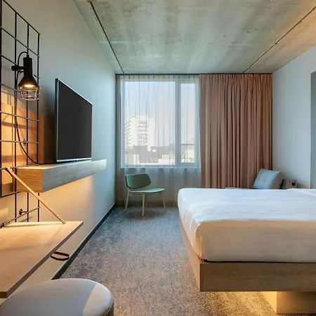 Moxy Antwerp Hotel Exterior photo
