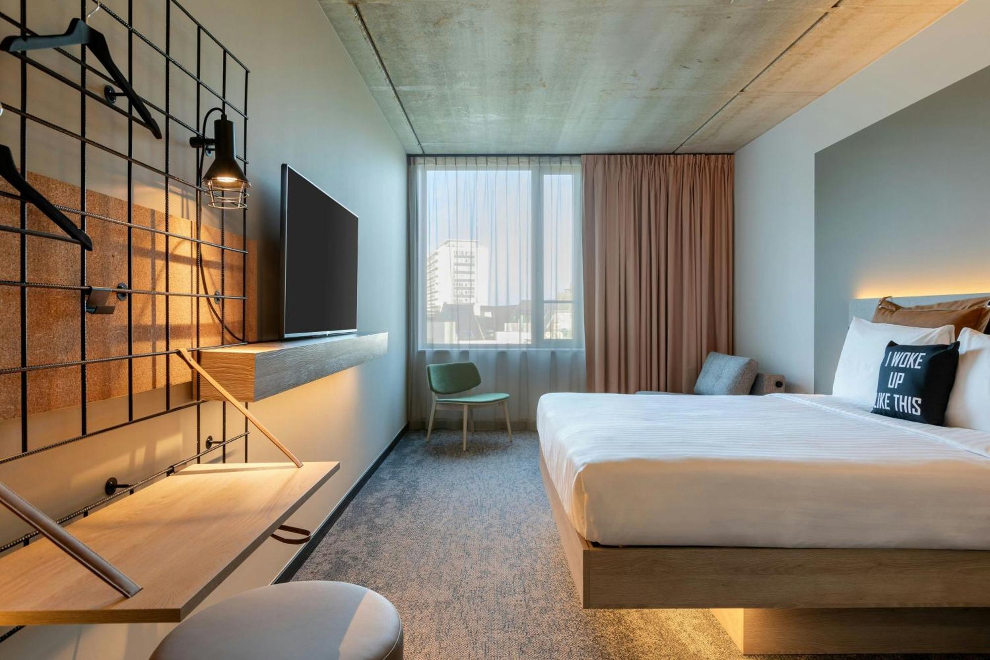 Moxy * Anvers